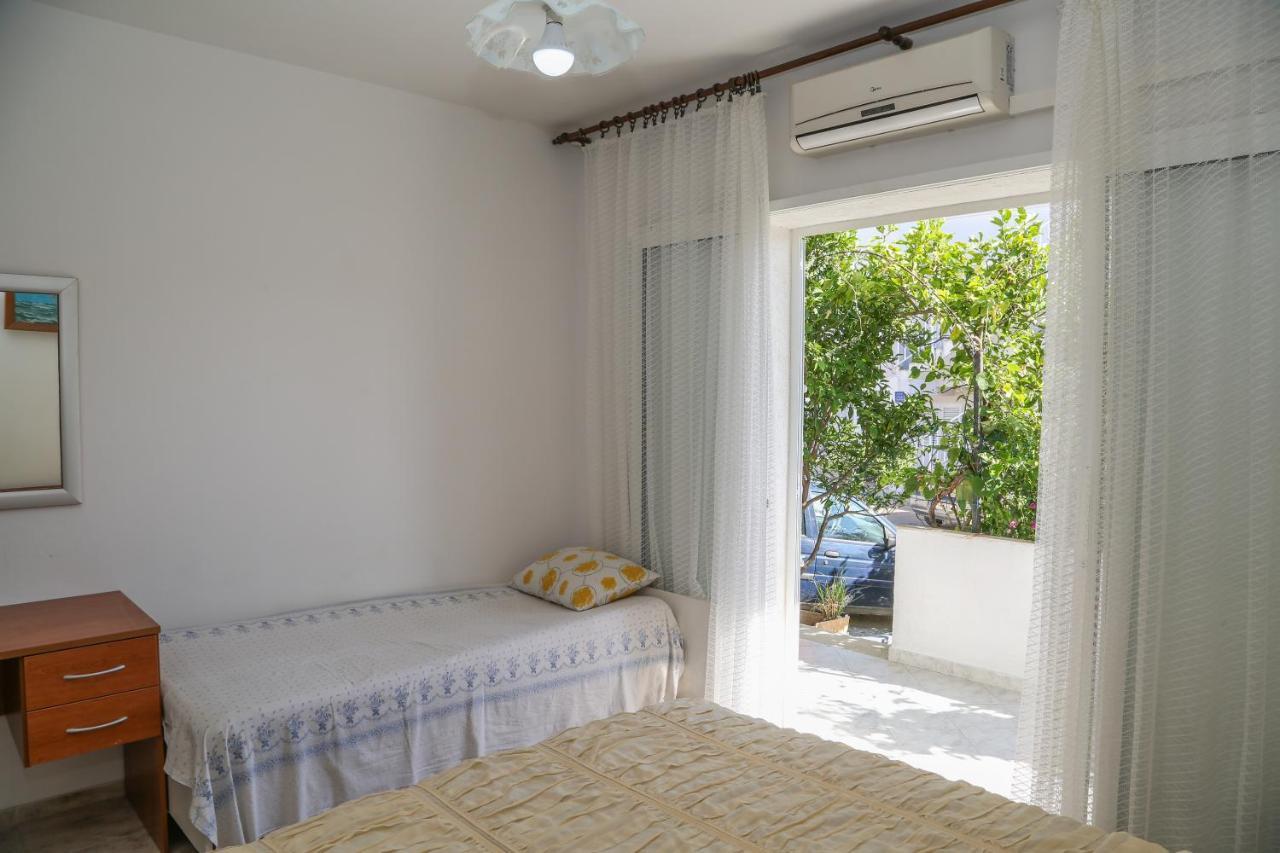 Apartments Butkovic 赫瓦尔 外观 照片