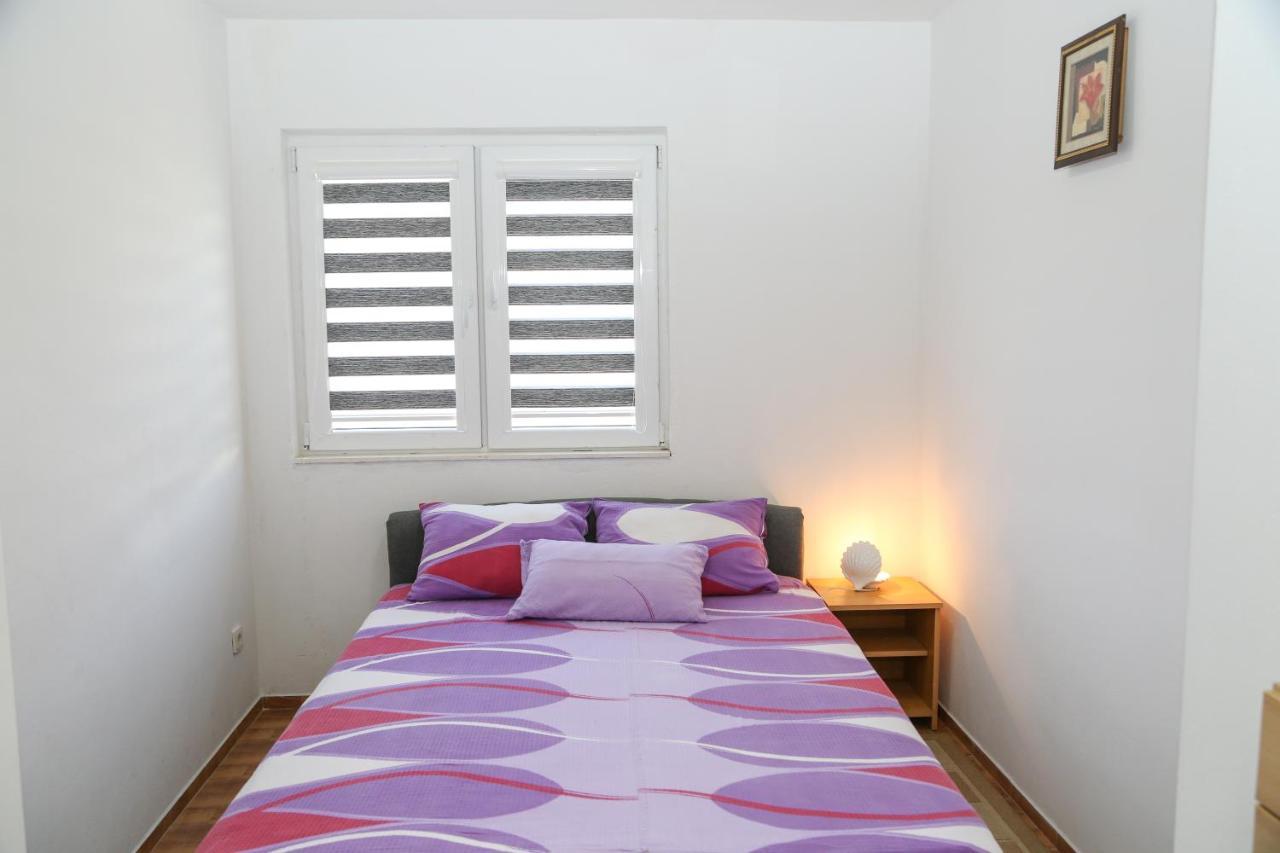 Apartments Butkovic 赫瓦尔 外观 照片