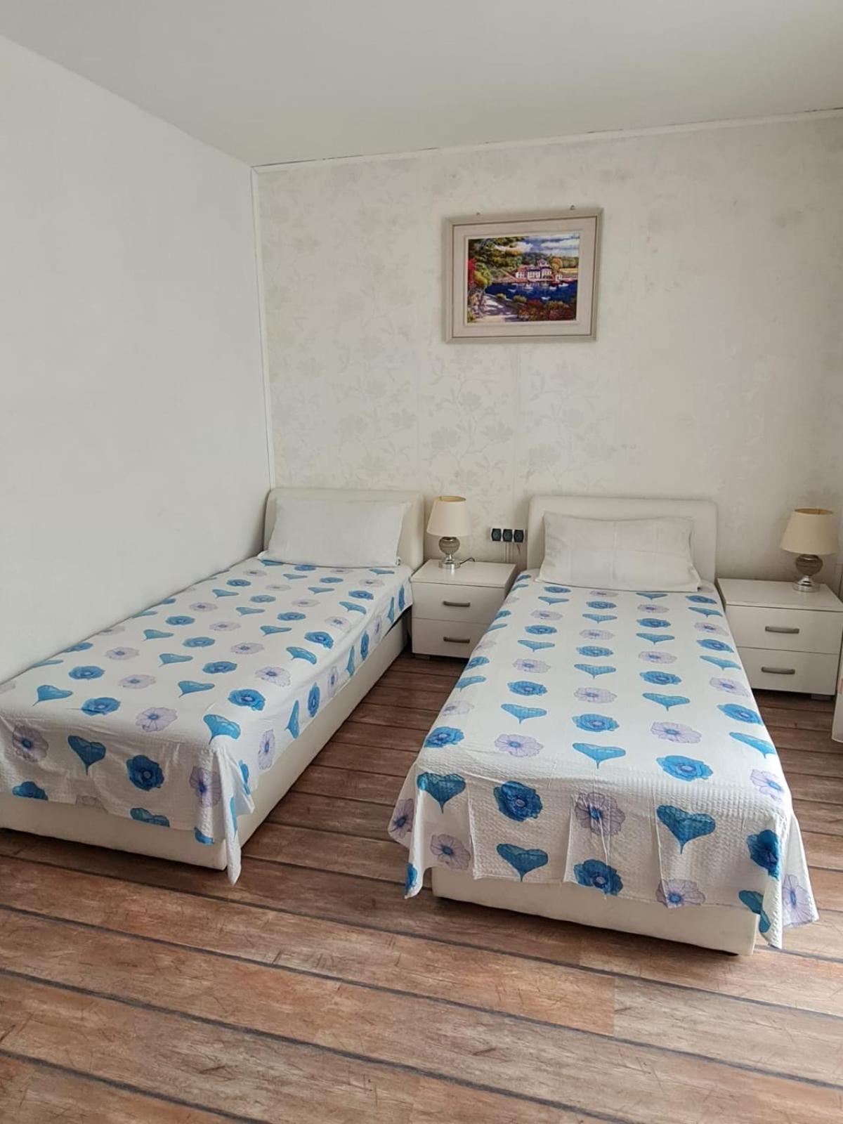 Apartments Butkovic 赫瓦尔 外观 照片